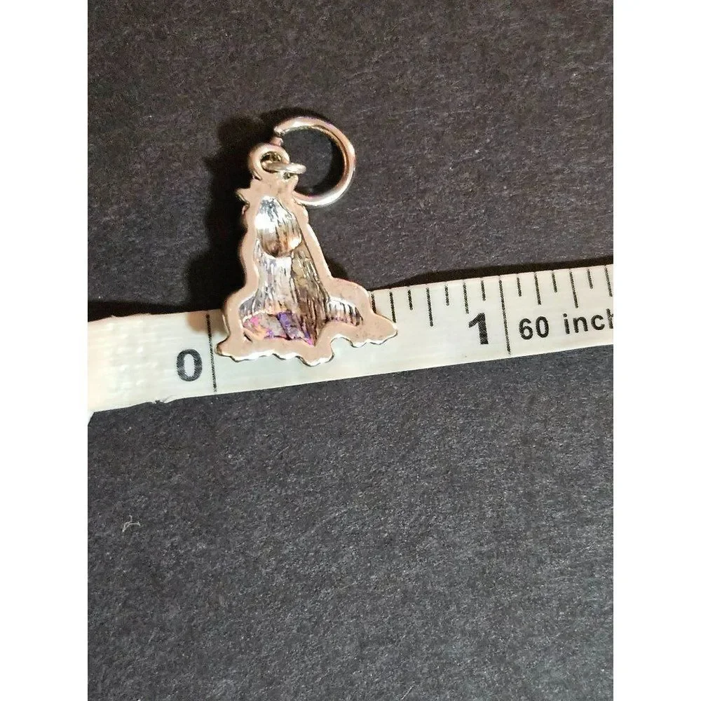 Silver tone frog pendant charm - Picture 8 of 9